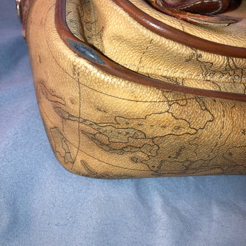 Pierre Balmain Map-Print Messenger Bag in Tan and Brown - Picture 4 of 11